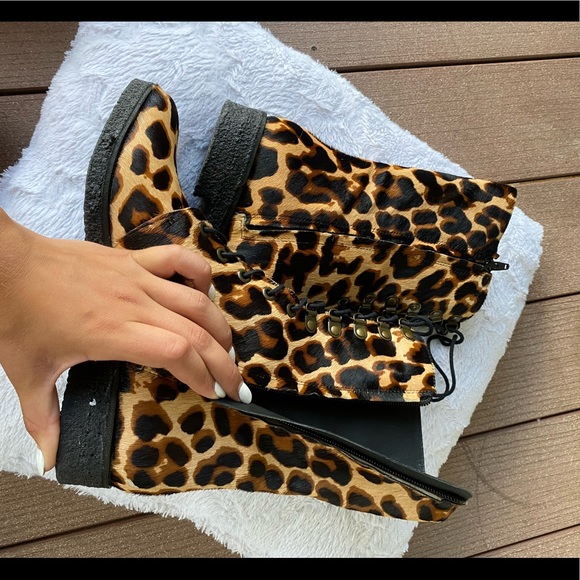 DianeVonFurstenberg Zip cheetah combat boots - 8.5 - Picture 4 of 5